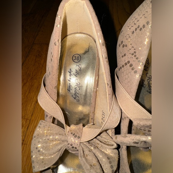 City Kiddy Style By Italy Women’s Tan Suede Sparkle Heels Size 7 - Picture 3 of 6